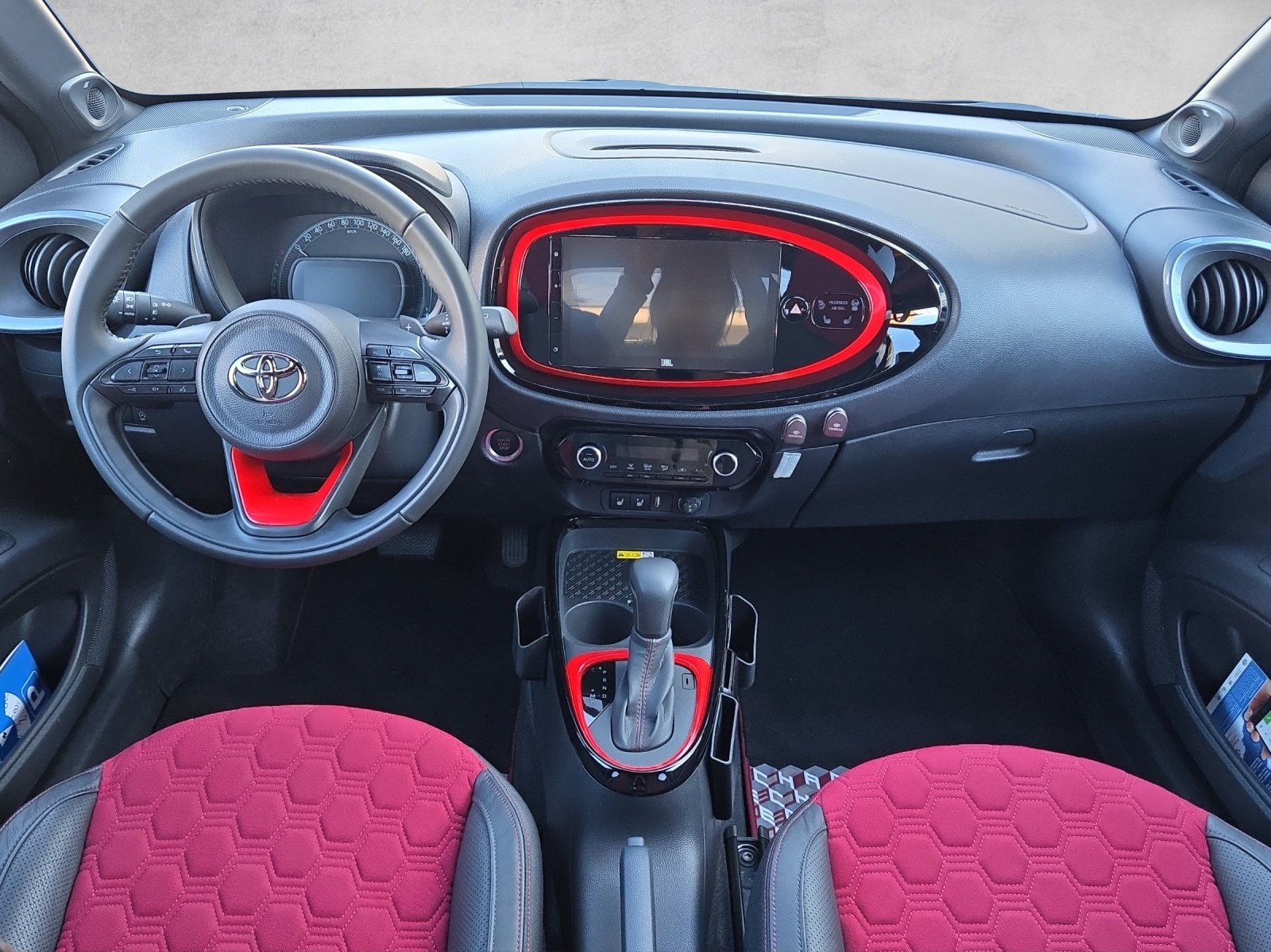 TOYOTA Aygo X 1.0 VVT-i Undercover, Benzina, Occasioni / Usate, Automatico - 4