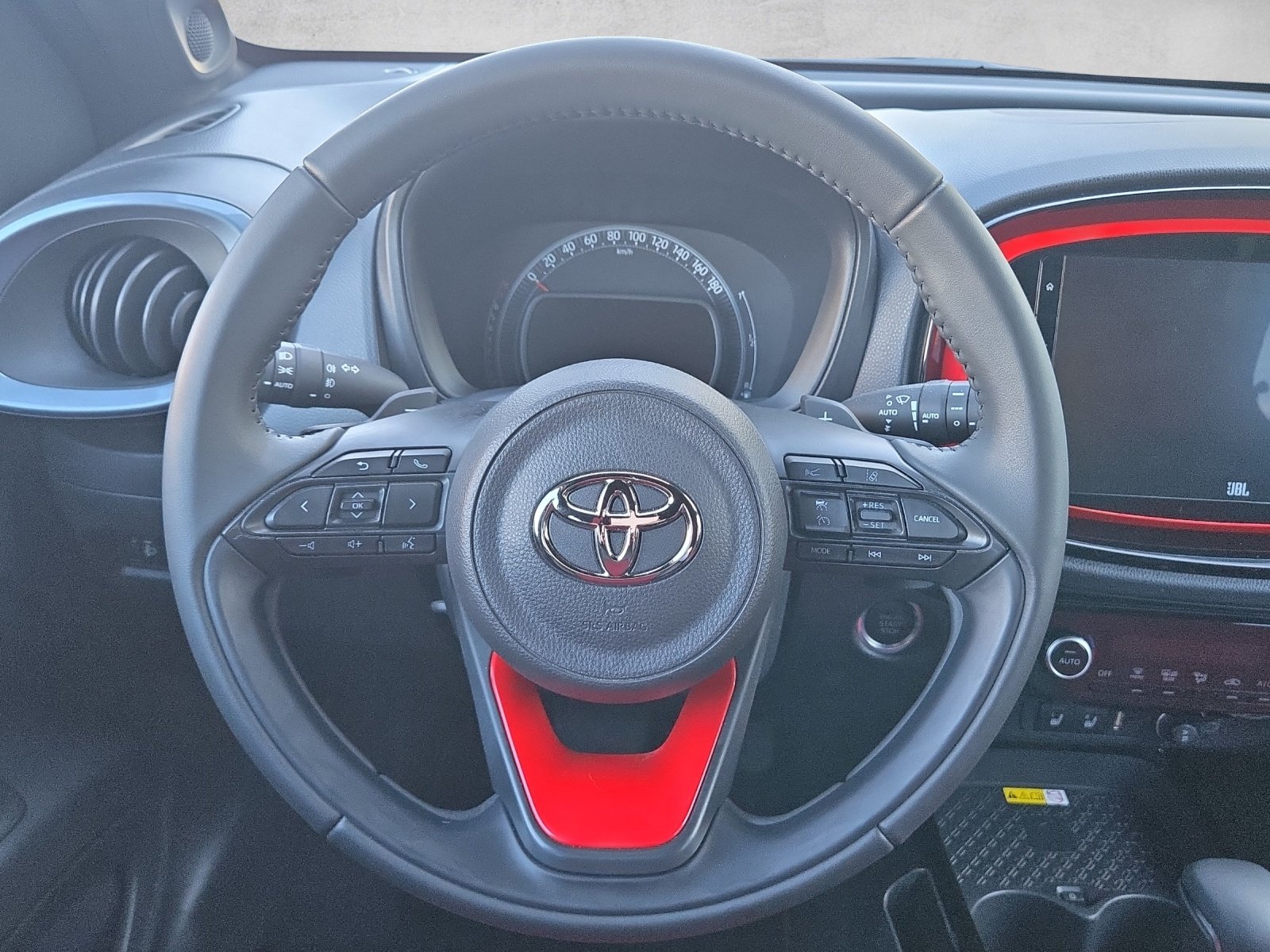 TOYOTA Aygo X 1.0 VVT-i Undercover, Benzina, Occasioni / Usate, Automatico - 6
