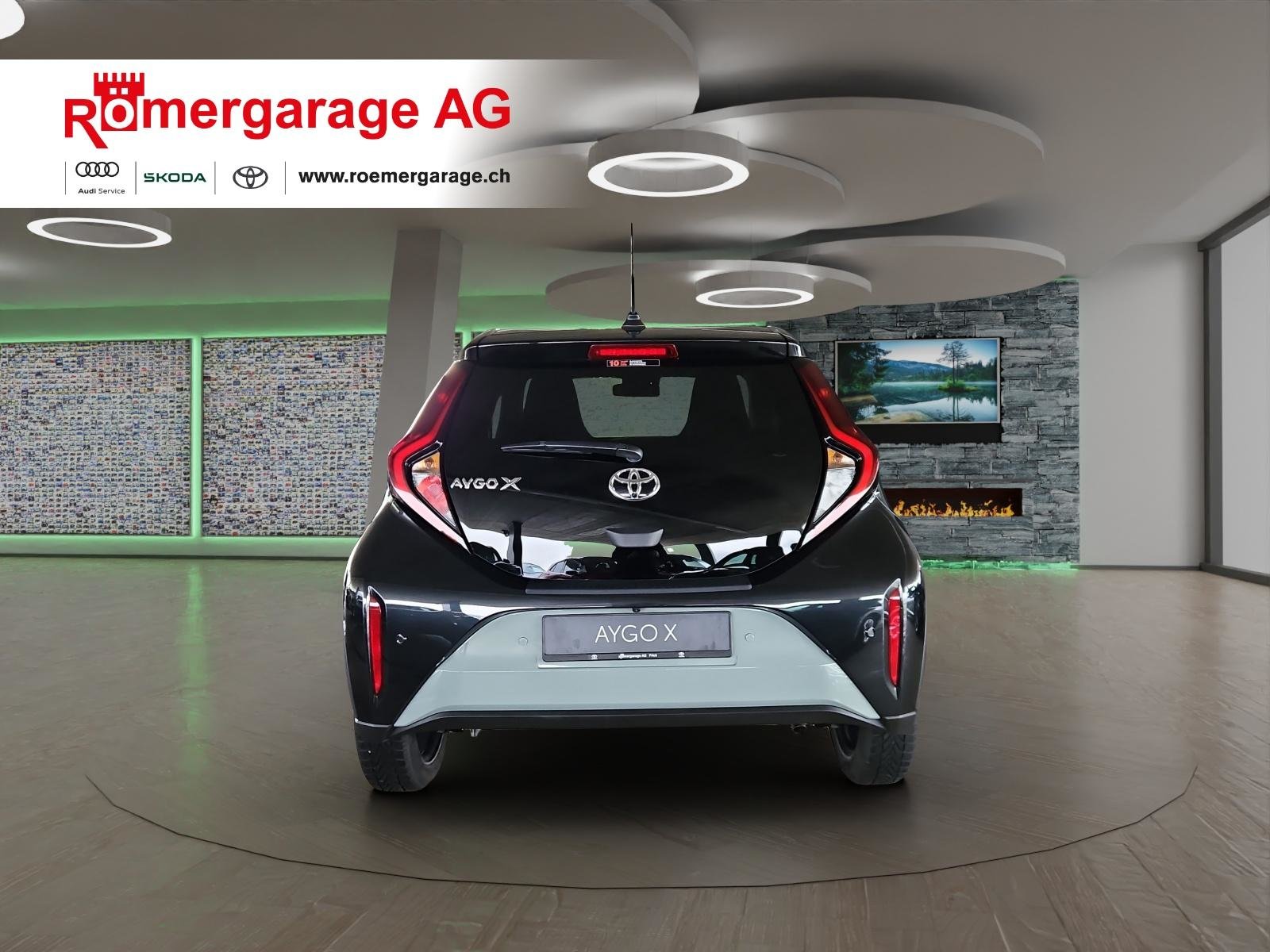 TOYOTA Aygo X 1.0 VVT-i Trend, Petrol, Second hand / Used, Automatic - 3