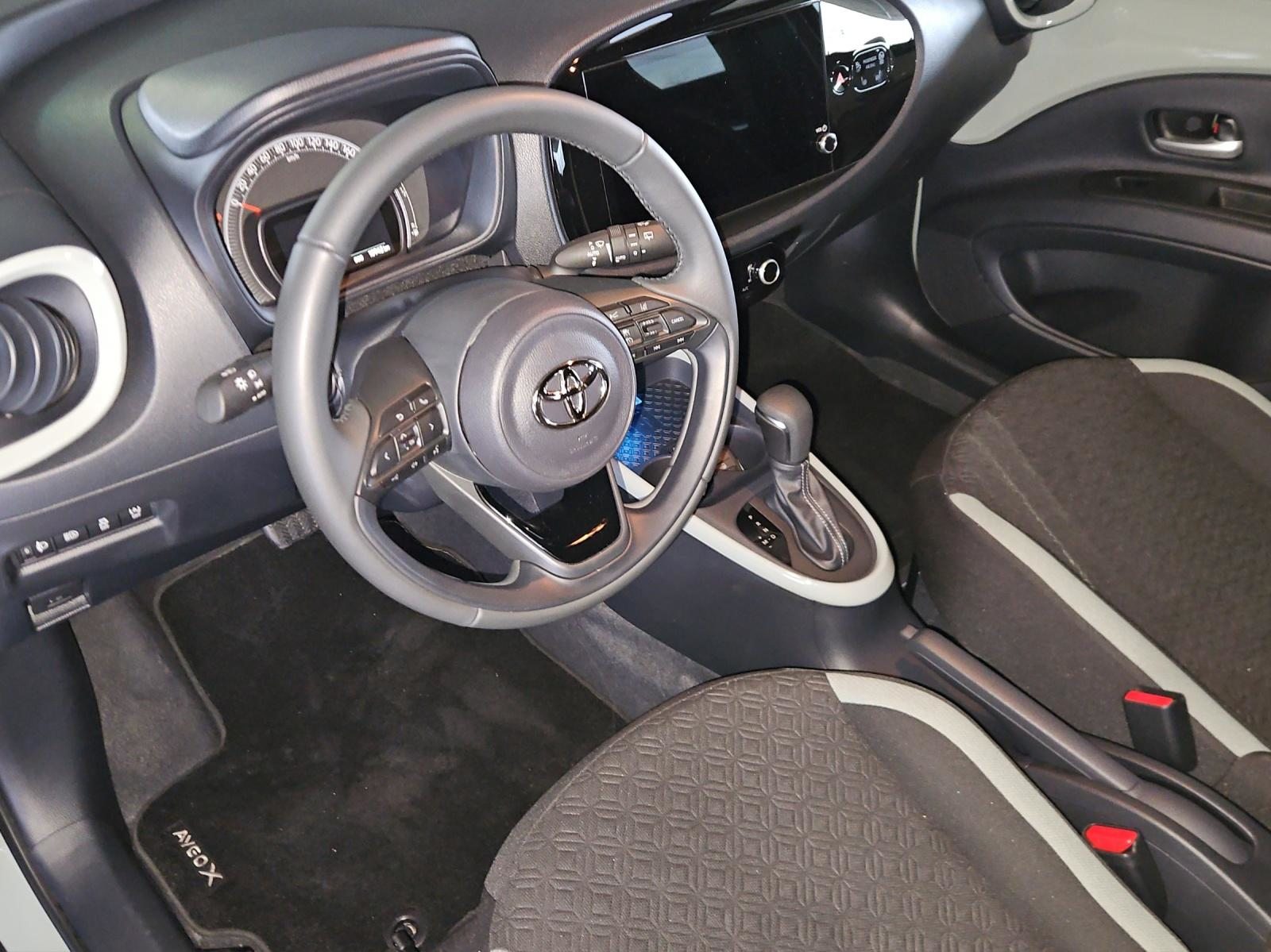 TOYOTA Aygo X 1.0 VVT-i Trend, Essence, Occasion / Utilisé, Automatique - 7