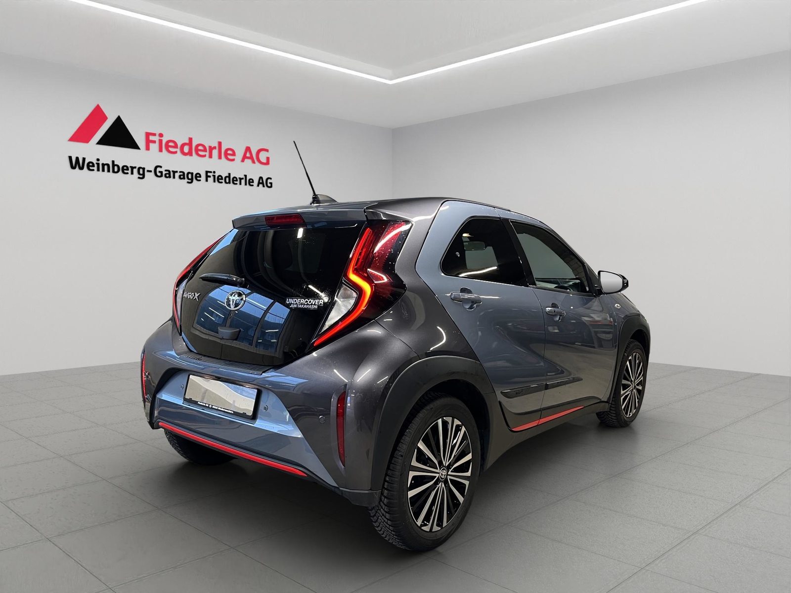 TOYOTA Aygo X 1.0 VVT-i Undercover, Benzina, Occasioni / Usate, Automatico - 4
