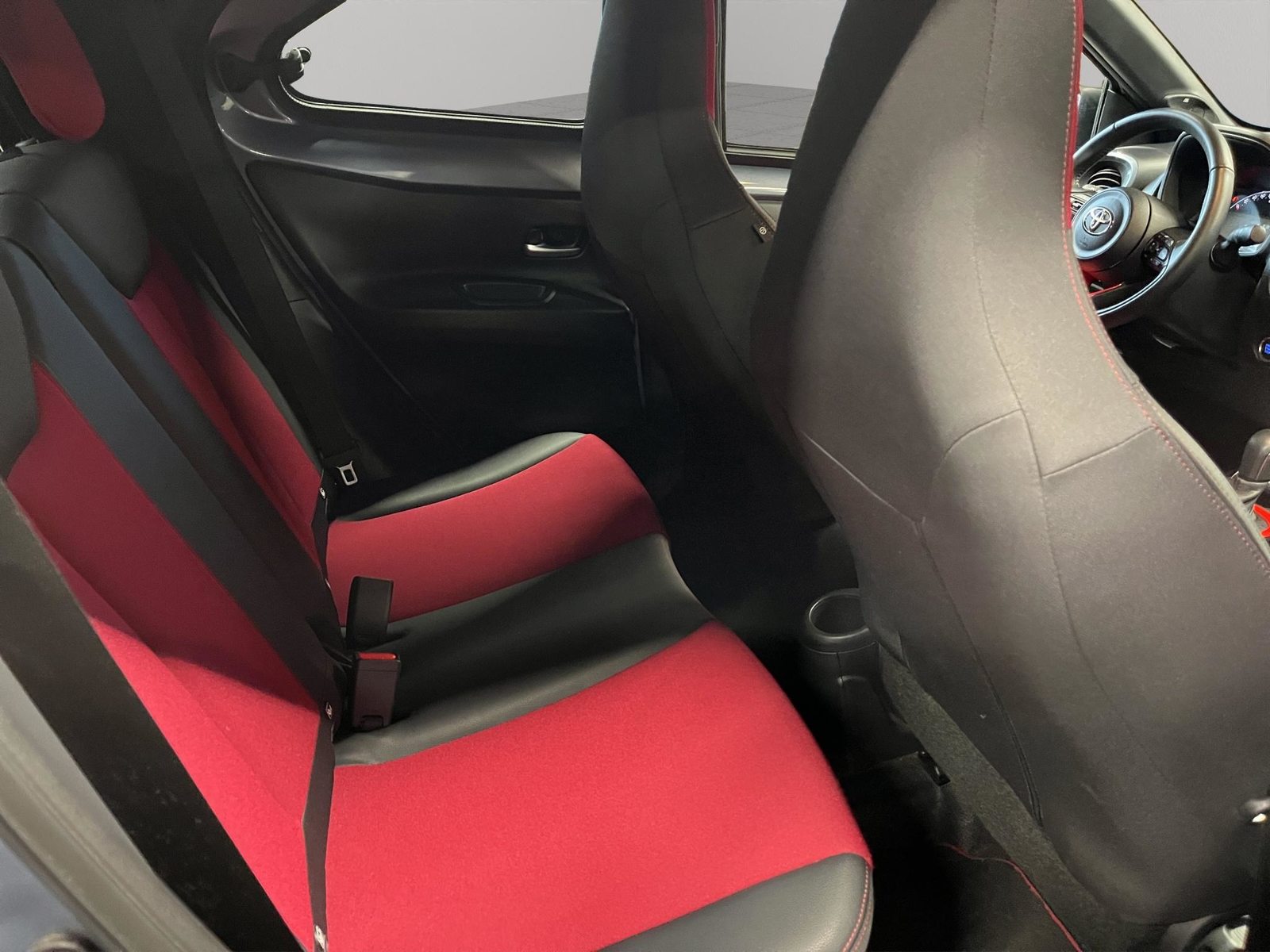 TOYOTA Aygo X 1.0 VVT-i Undercover, Benzina, Occasioni / Usate, Automatico - 7