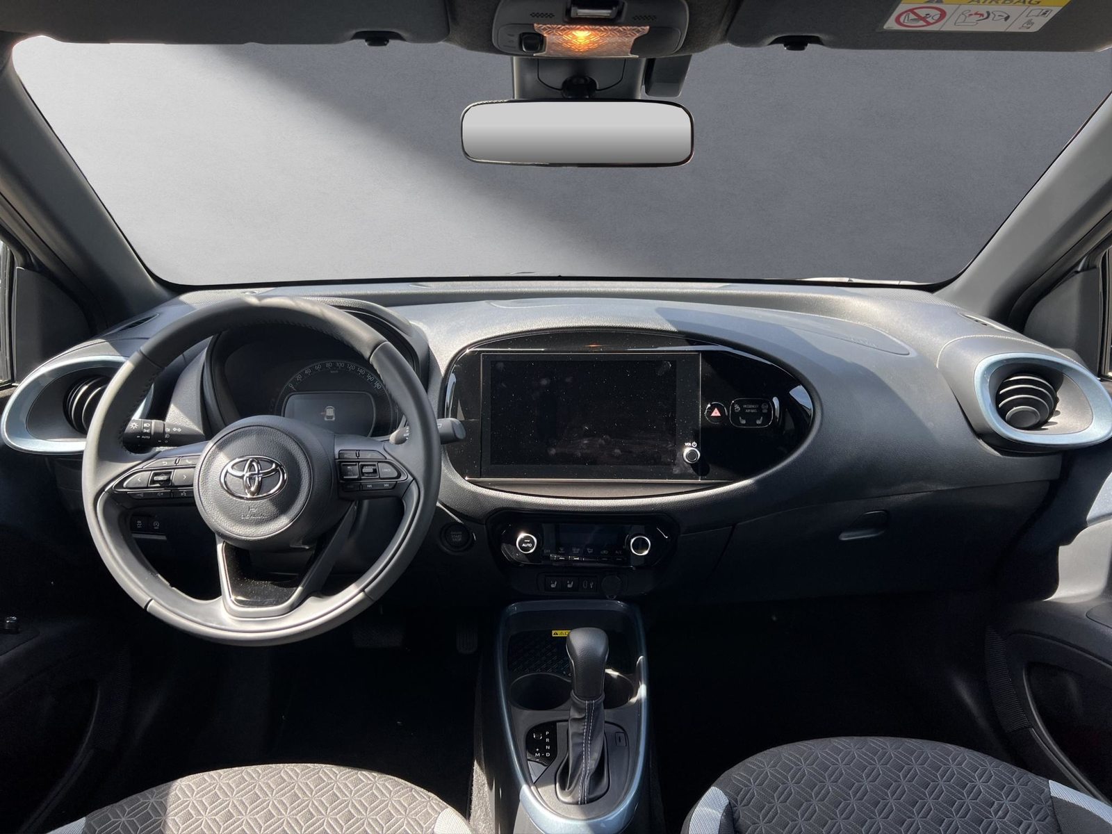 TOYOTA Aygo X 1.0 VVT-i Trend, Petrol, Second hand / Used, Automatic - 4