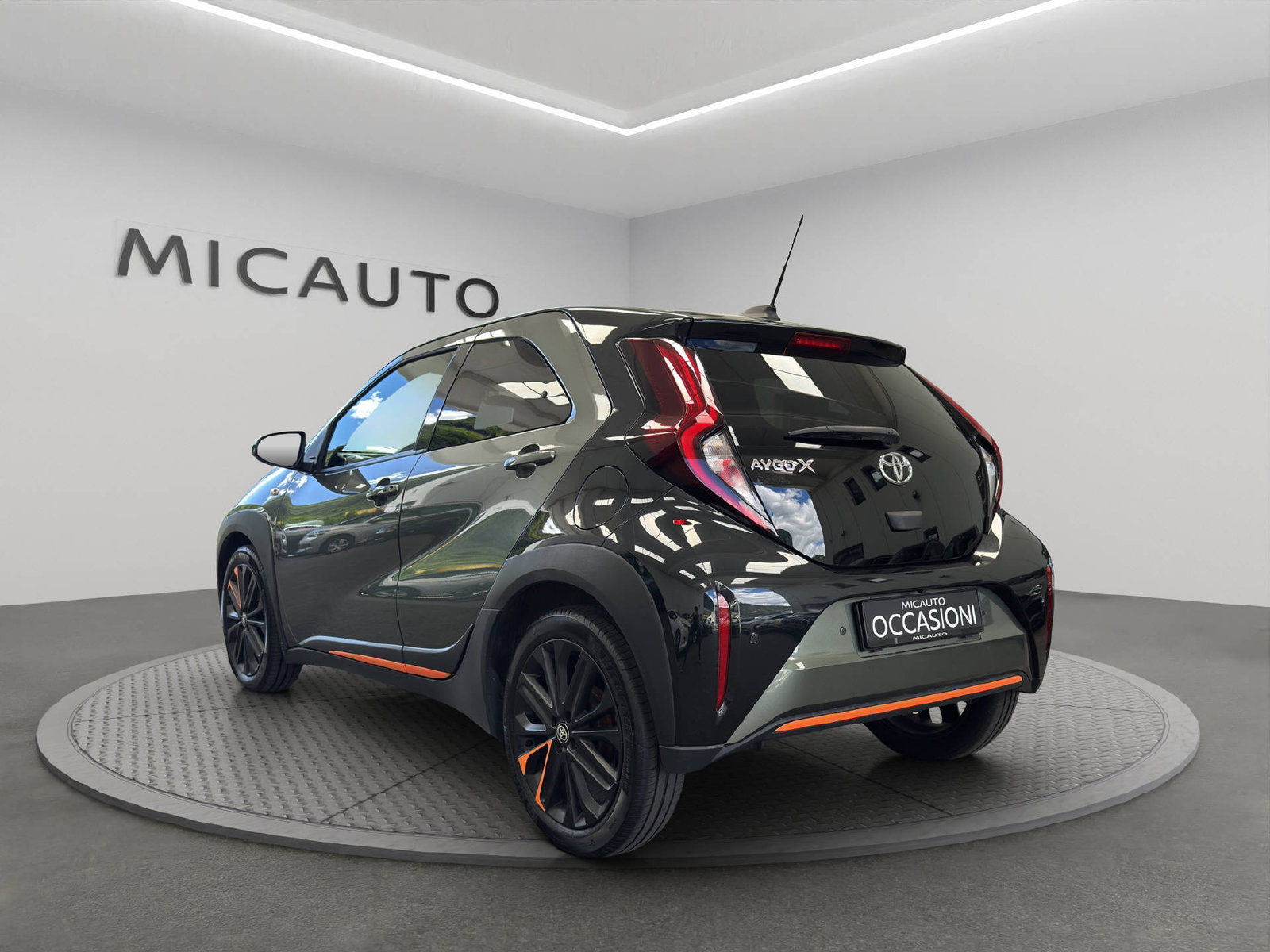TOYOTA Aygo X 1.0 VVT-i Limited, Benzina, Occasioni / Usate, Manuale - 3