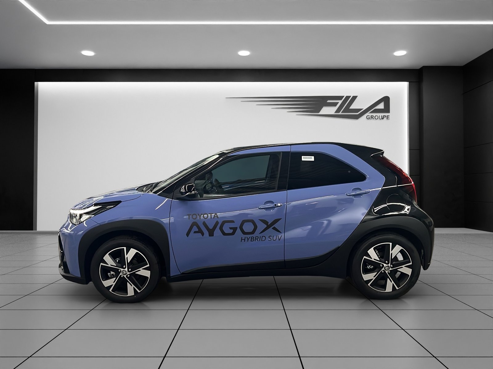 TOYOTA AYGO X 1.5 VVT-i HSD Tre, Hybride Intégral Essence/Électricité, Voiture de démonstration, Automatique - 4