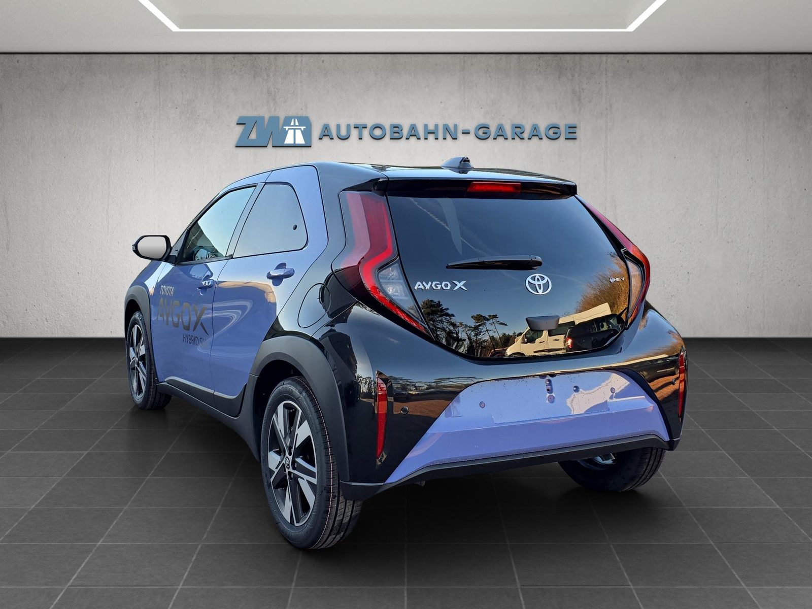 TOYOTA Aygo X 1.5 VVT-i HSD Trend, Voll-Hybrid Benzin/Elektro, Vorführwagen, Automatik - 3