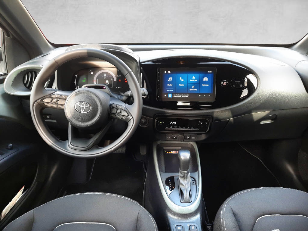 TOYOTA Aygo X 1.5 VVT-i HSD Trend, Full-Hybrid Petrol/Electric, Ex-demonstrator, Automatic - 6