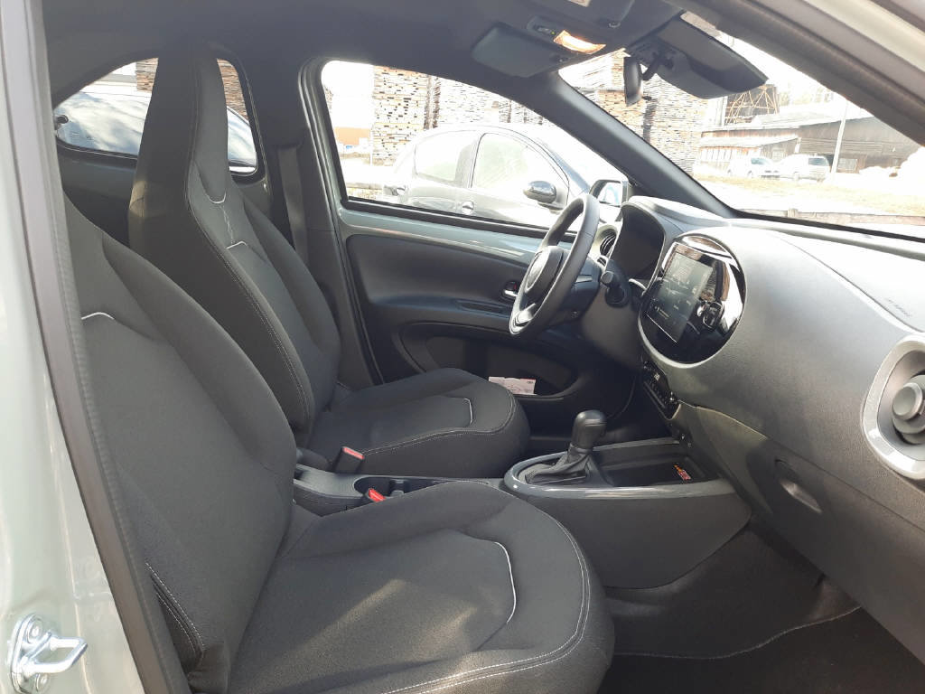 TOYOTA Aygo X 1.5 VVT-i HSD Trend, Full-Hybrid Petrol/Electric, Ex-demonstrator, Automatic - 7