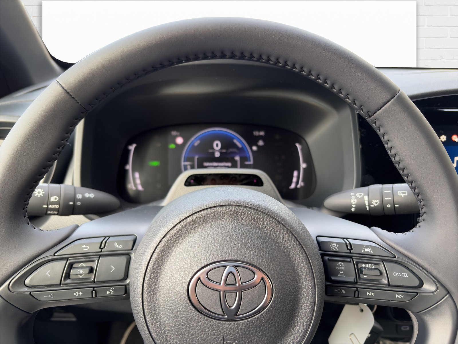 TOYOTA Aygo X 1.5 VVT-i HSD Comfort, Hybride Intégral Essence/Électricité, Voiture de démonstration, Automatique - 5