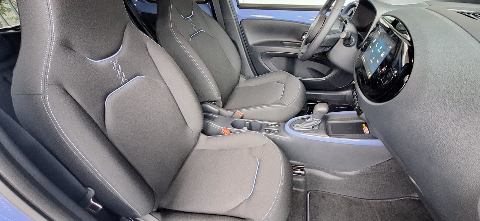 TOYOTA Aygo X 1.5 VVT-i HSD Trend, Hybride Intégral Essence/Électricité, Voiture de démonstration, Automatique - 6
