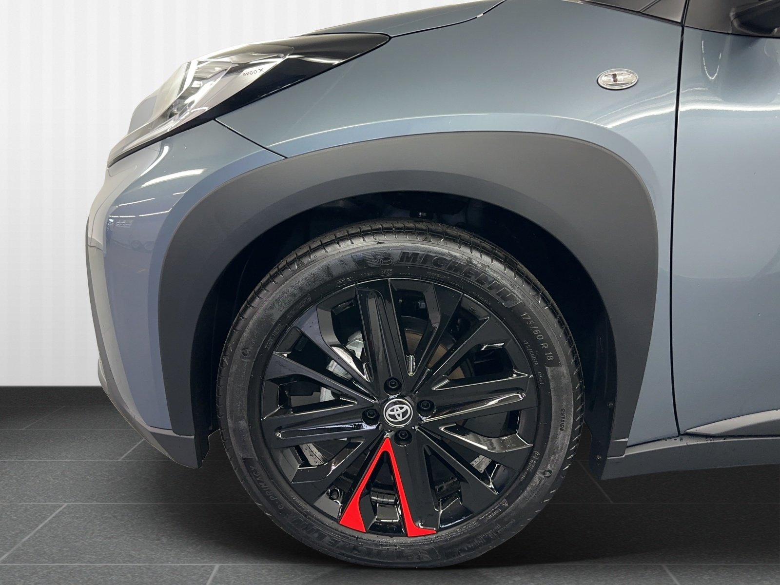 TOYOTA Aygo X 1.0 VVT-i Undercover, Benzina, Auto dimostrativa, Manuale - 5