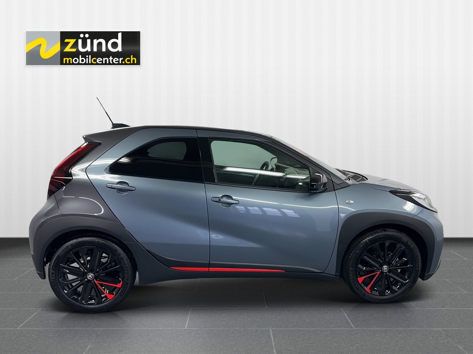 TOYOTA Aygo X 1.0 VVT-i Undercover, Benzina, Auto dimostrativa, Manuale - 7