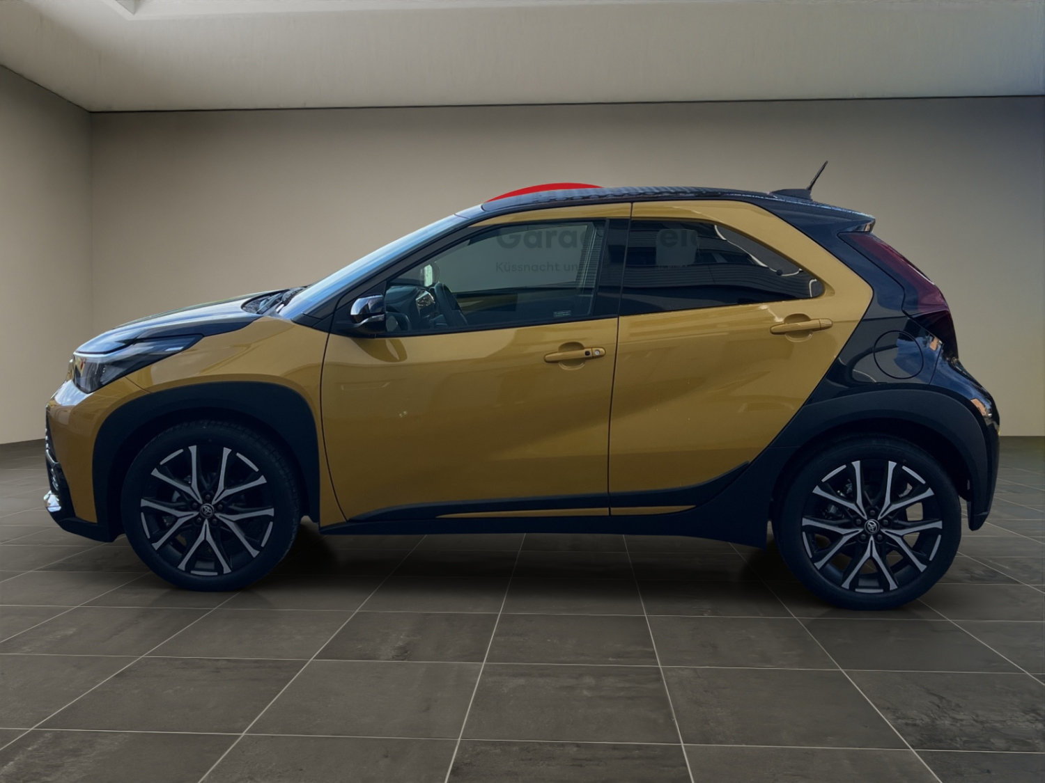 TOYOTA Aygo X 1.5 VVT-i HSD GR Sport, Hybride Integrale Benzina/Elettrica, Auto dimostrativa, Automatico - 2