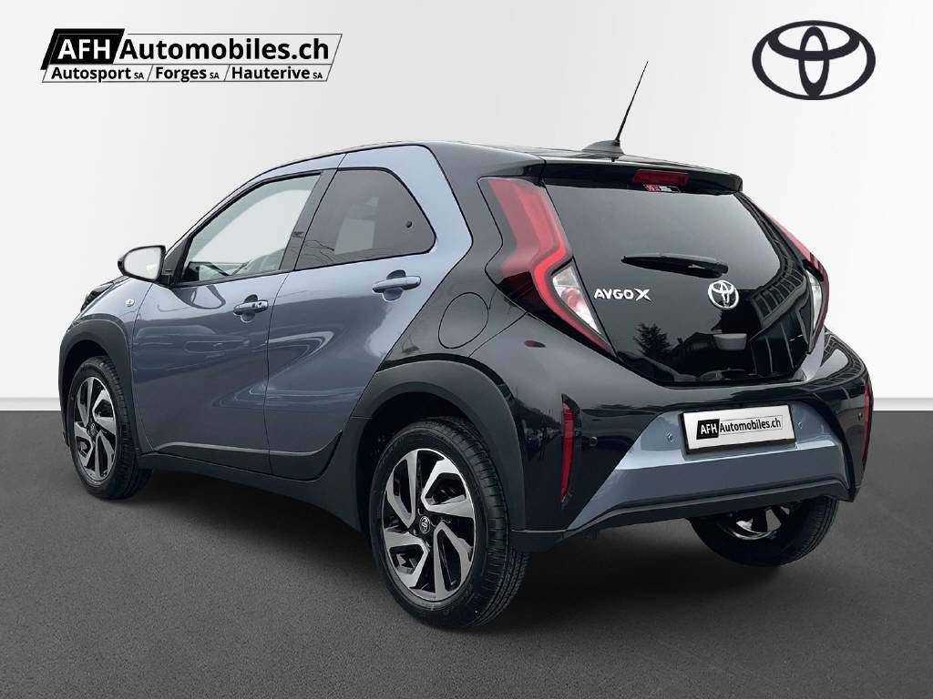 TOYOTA Aygo X 1.0 VVT-i Trend, Petrol, Ex-demonstrator, Automatic - 3
