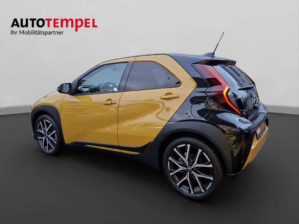 TOYOTA Aygo X 1.5 VVT-i HSD GR Sport 48143/000, Hybride Integrale Benzina/Elettrica, Auto dimostrativa, Automatico - 3