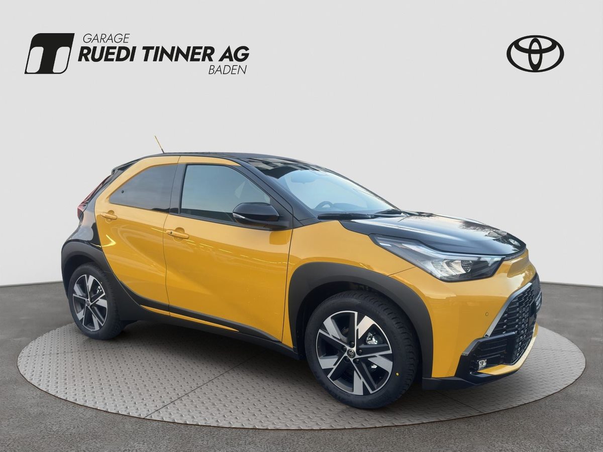 TOYOTA Aygo X 1.5 VVT-i HSD GR Sport, Full-Hybrid Petrol/Electric, Ex-demonstrator, Automatic - 3