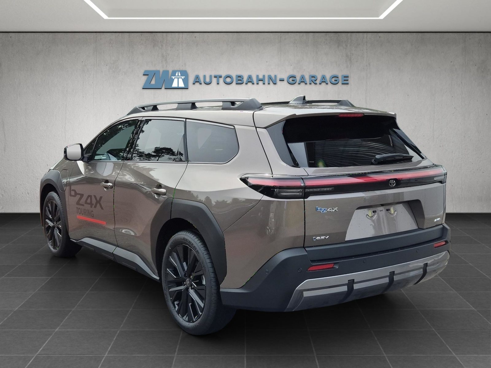 TOYOTA bZ4X Touring Premium AWD, Electric, New car, Automatic - 3