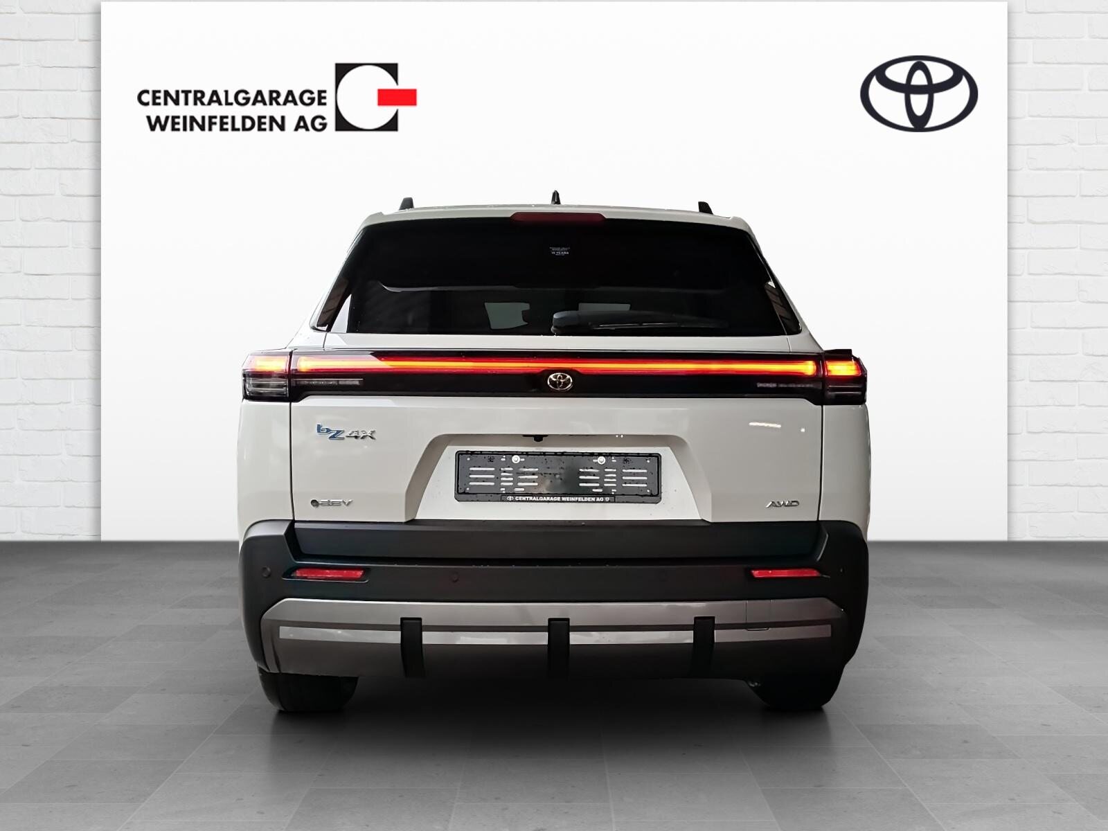 TOYOTA bZ4X Touring Premium AWD, Electric, New car, Automatic - 5