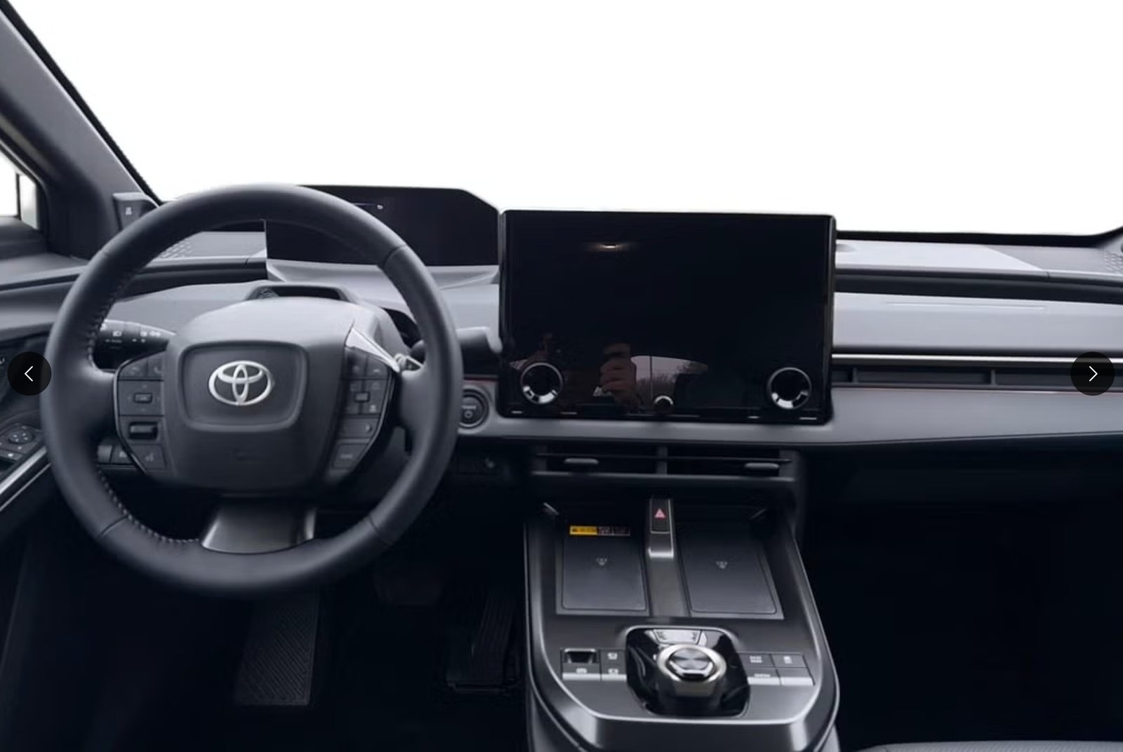TOYOTA bZ4X Premium 73,1 kWh, Électrique, Occasion / Utilisé, Automatique - 3