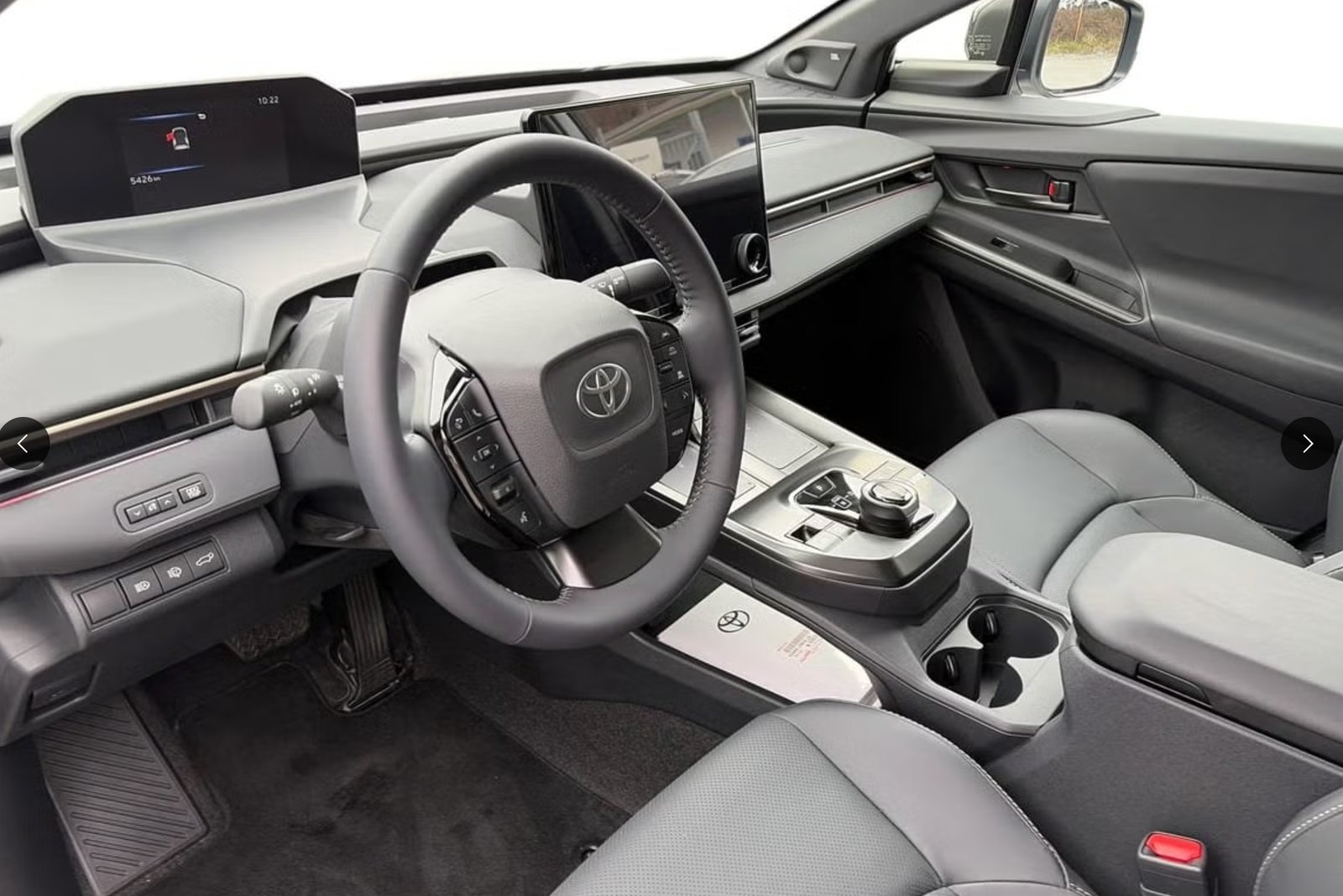 TOYOTA bZ4X Premium 73,1 kWh, Électrique, Occasion / Utilisé, Automatique - 6