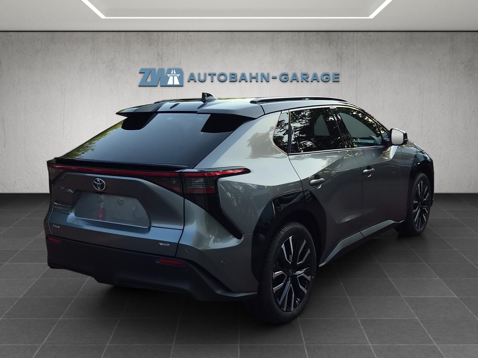 TOYOTA bZ4X Premium AWD, Electric, New car, Automatic - 5