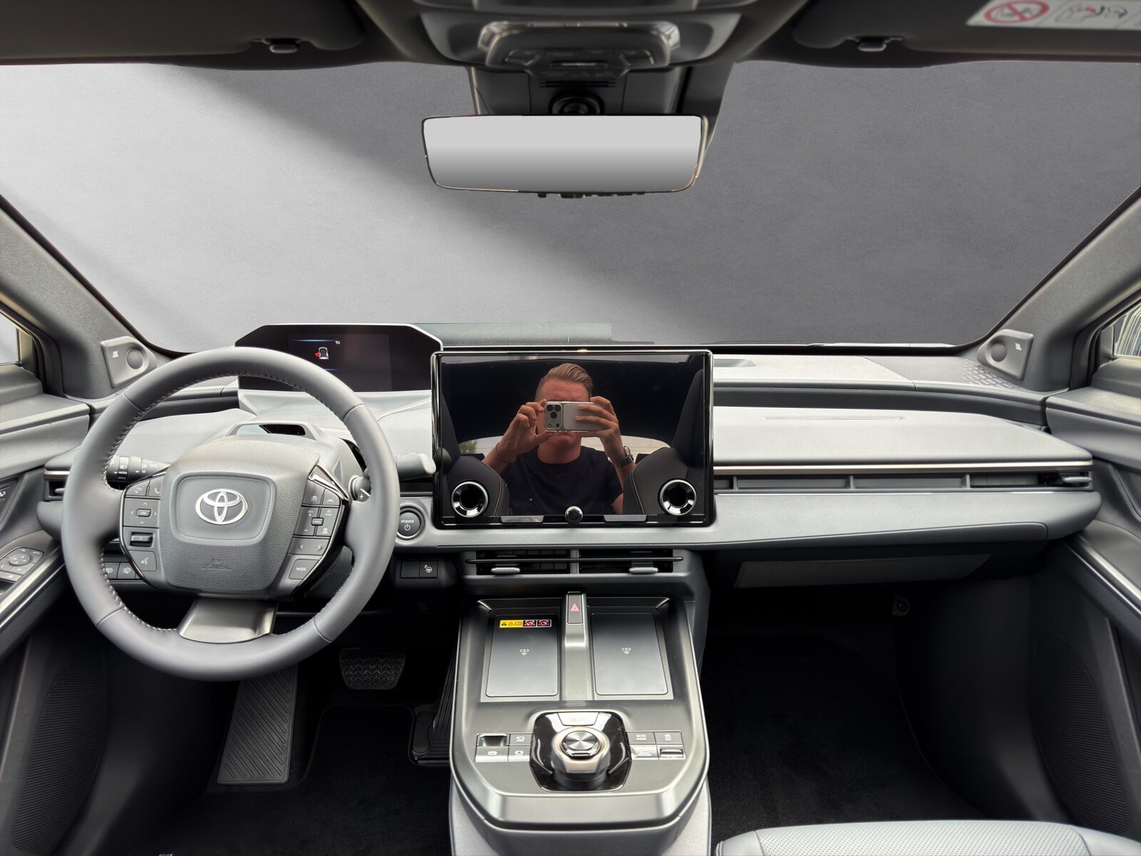 TOYOTA bZ4X Premium AWD, Elettrica, Auto nuove, Automatico - 4