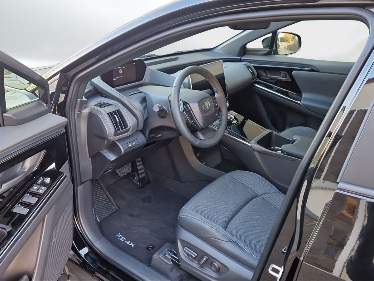 TOYOTA bZ4X Trend, Elettrica, Occasioni / Usate, Automatico - 4