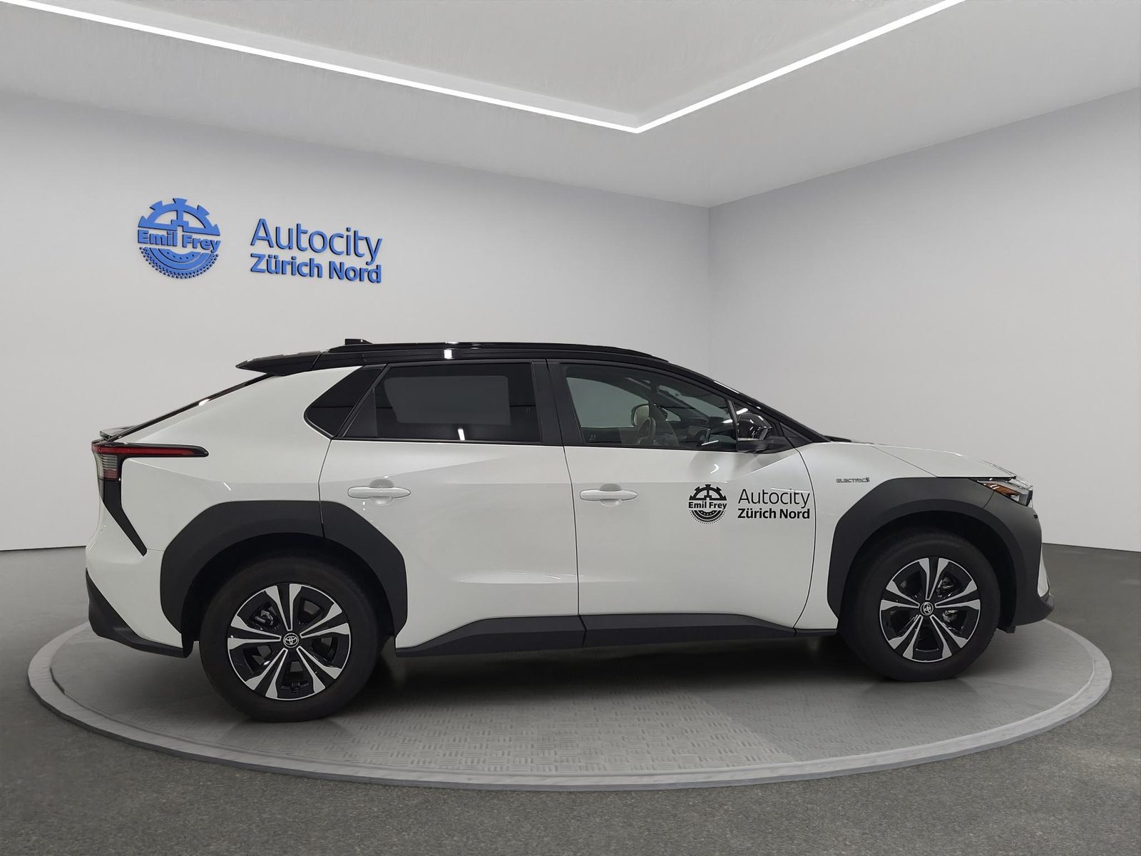 TOYOTA bZ4X 6.6 kw OBC Style AWD, Elektro, Occasion / Gebraucht, Automatik - 5
