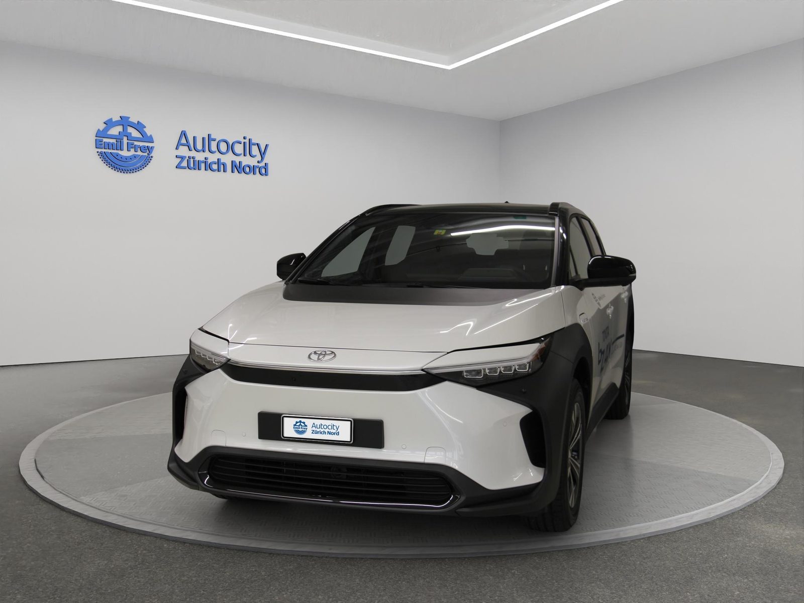TOYOTA bZ4X Style AWD, Électrique, Occasion / Utilisé, Automatique - 2