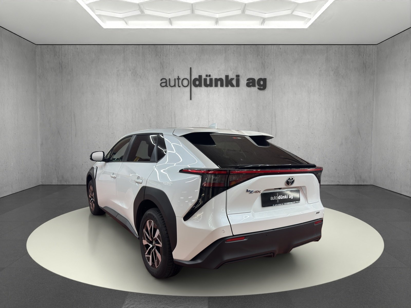 TOYOTA bZ4X Style 71,4 kWh 4WD, Électrique, Occasion / Utilisé, Automatique - 3