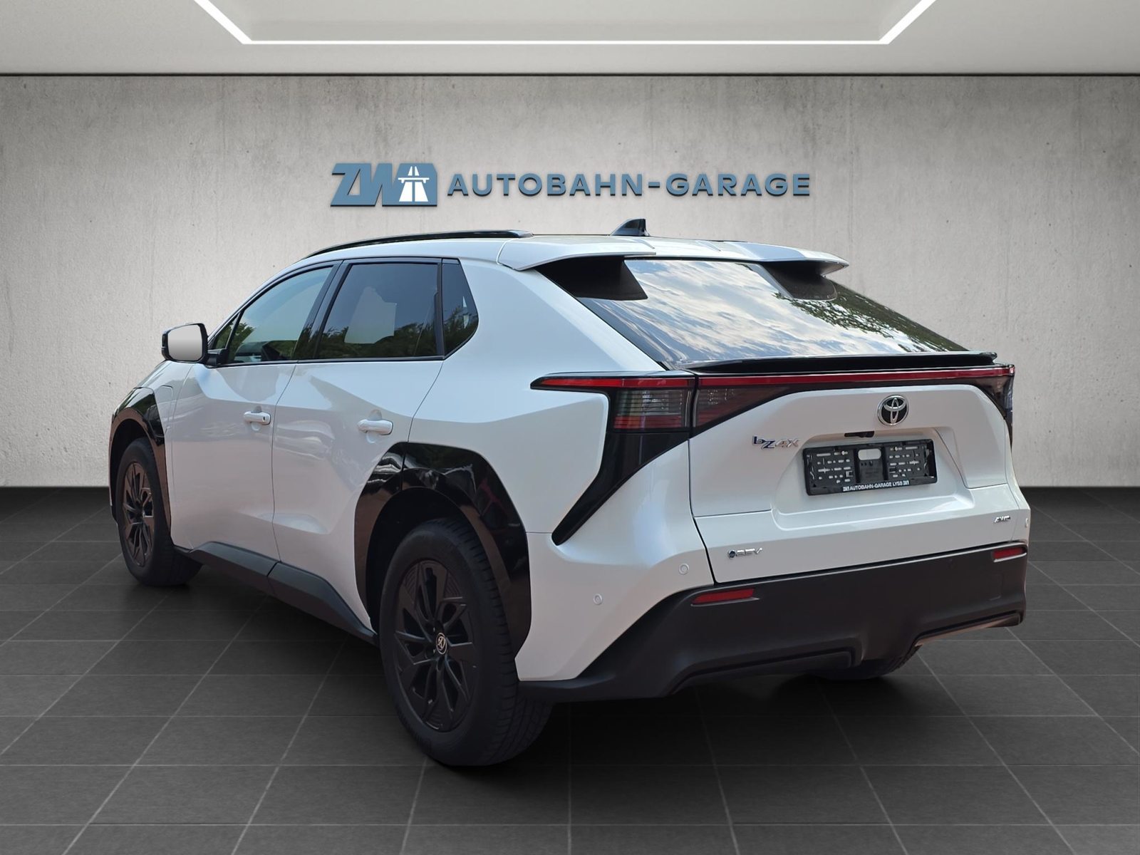TOYOTA bZ4X Premium AWD, Elettrica, Occasioni / Usate, Automatico - 3