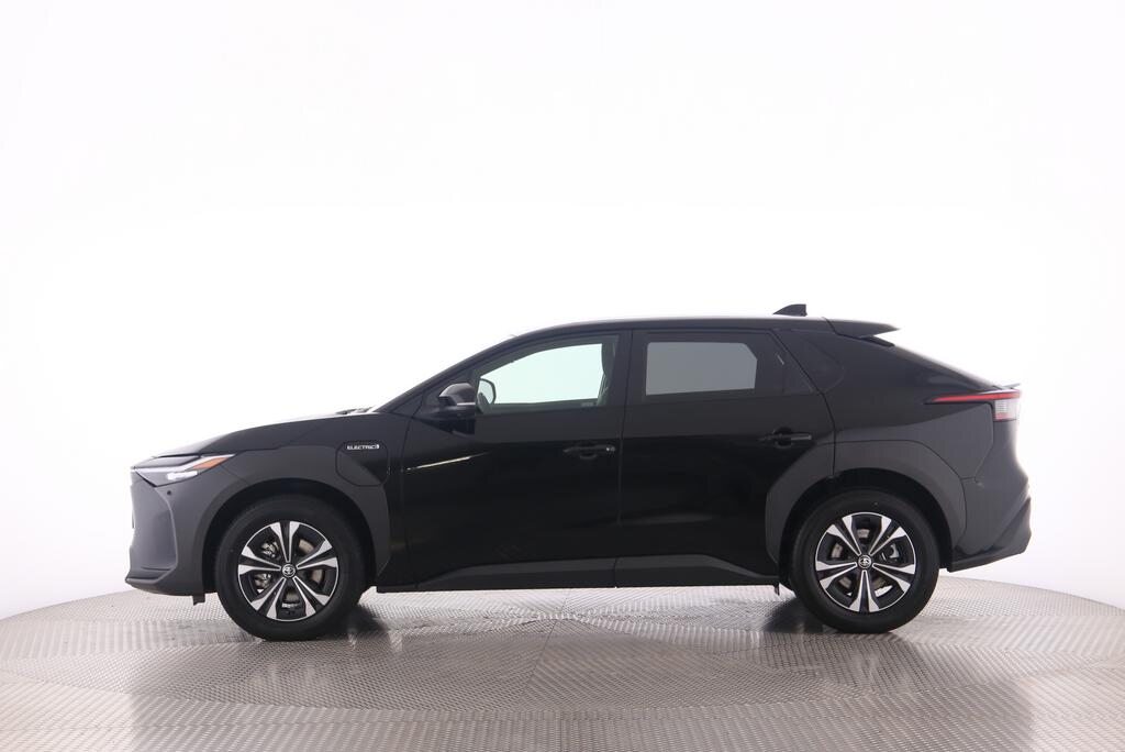 TOYOTA bZ4X Style AWD, Électrique, Occasion / Utilisé, Automatique - 3