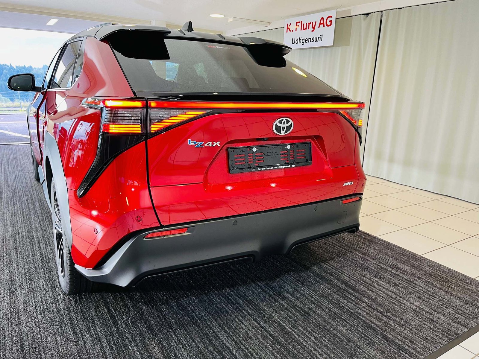 TOYOTA bZ4X Premium (6.6 kW OBC) AWD, Elektro, Vorführwagen, Automatik - 3