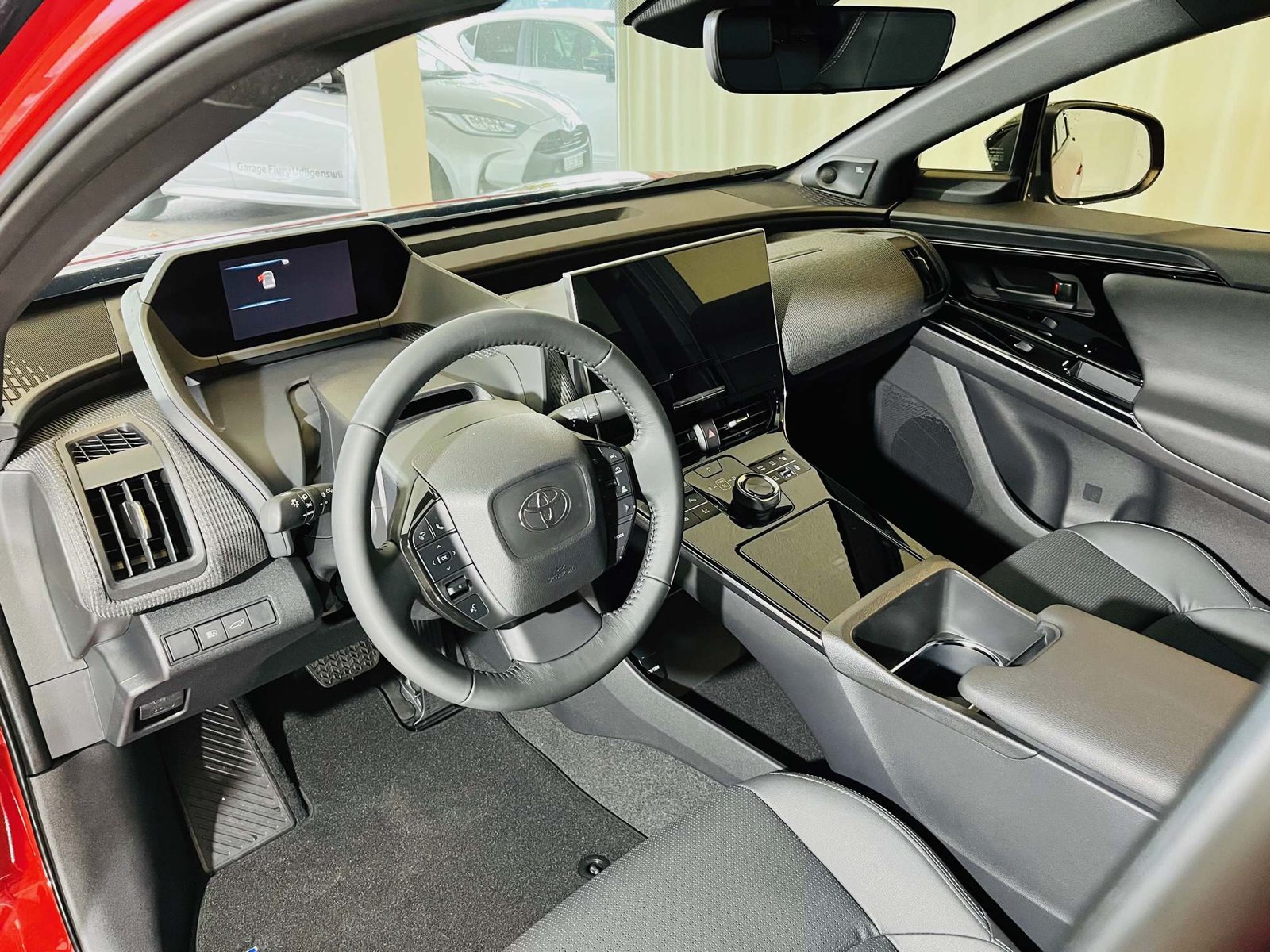 TOYOTA bZ4X Premium (6.6 kW OBC) AWD, Elektro, Vorführwagen, Automatik - 6