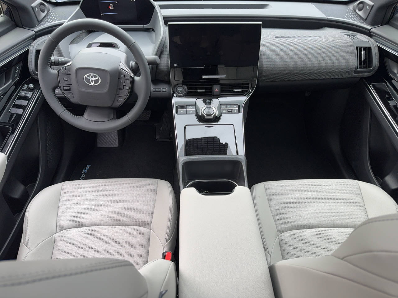 TOYOTA bZ4X Premium AWD, Electric, Ex-demonstrator, Automatic - 6