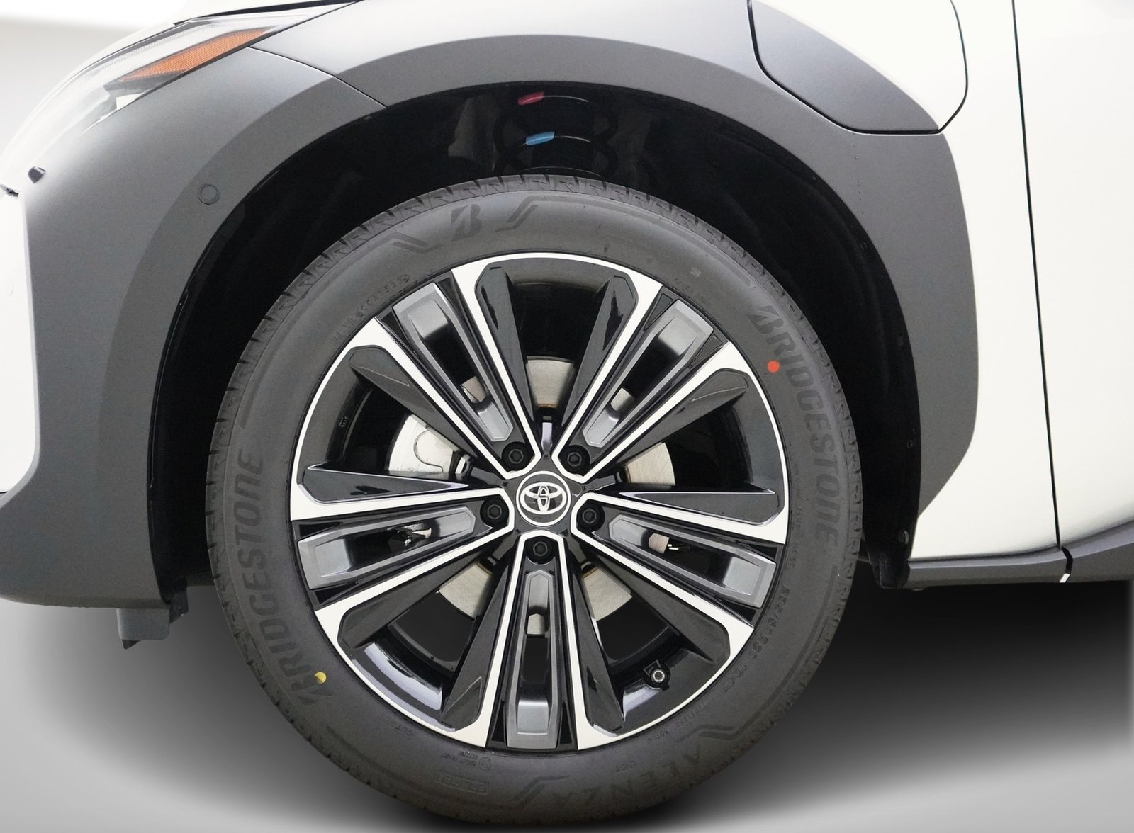 TOYOTA bZ4X Premium 11 KW AWD ** 360 Kamera **, Électrique, Voiture de démonstration, Automatique - 6