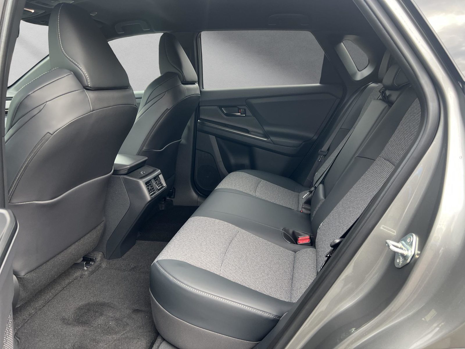 TOYOTA bZ4X Style AWD, Elektro, Vorführwagen, Automatik - 7