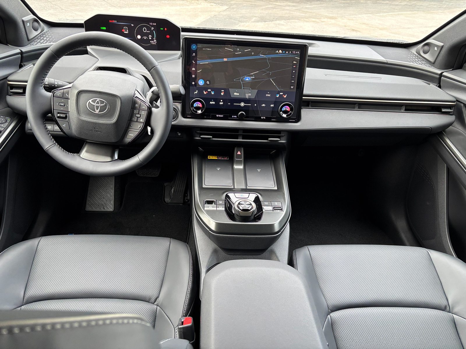 TOYOTA bZ4X Premium AWD, Elettrica, Auto dimostrativa, Automatico - 7