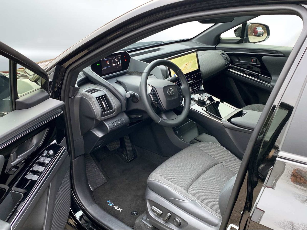 TOYOTA bZ4X Style AWD, Électrique, Occasion / Utilisé, Automatique - 4