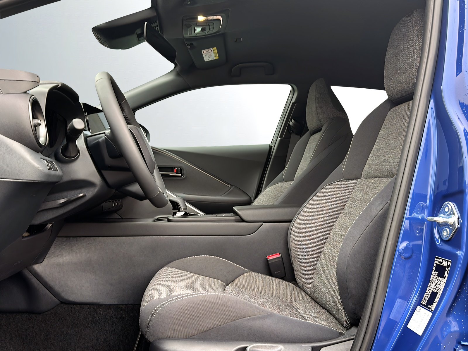 TOYOTA C-HR 2.0 HSD CVT Swiss Edition 4WD, Benzin, Neuwagen, Automatik - 4