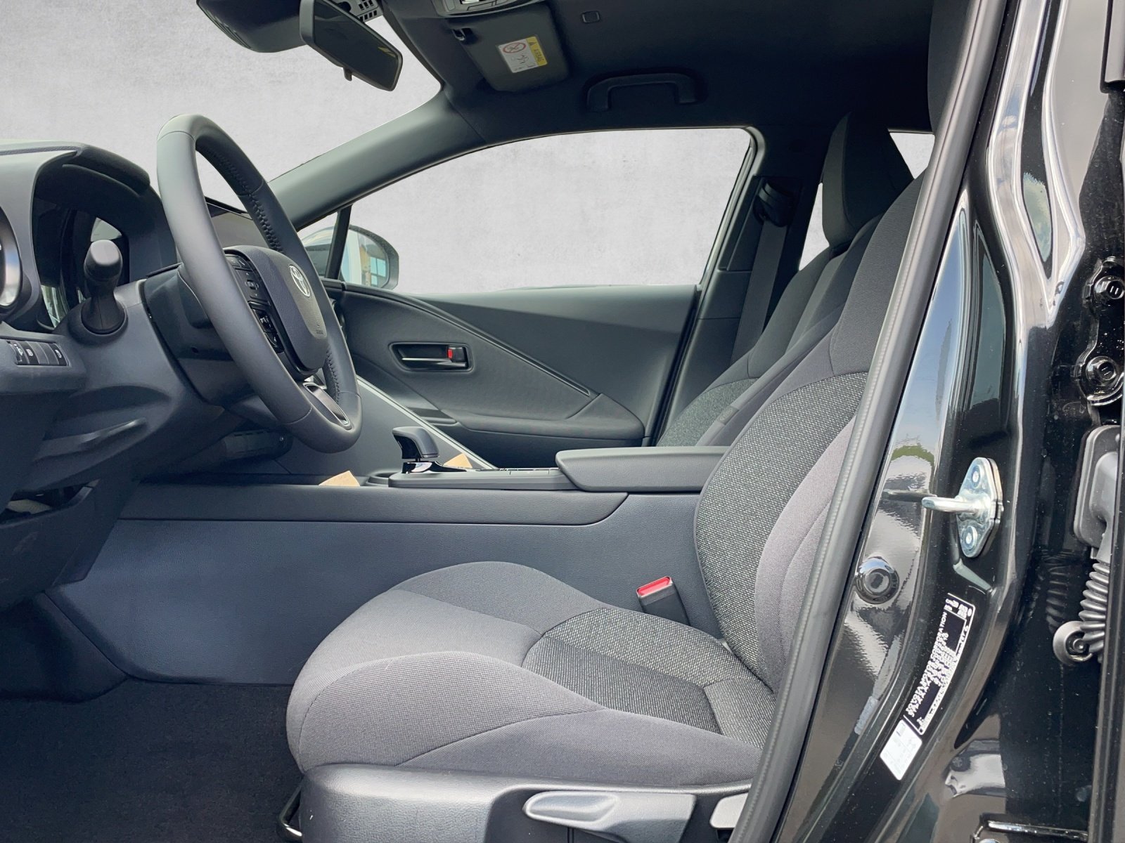 TOYOTA C-HR 1.8 HEV Comfort, Benzin, Neuwagen, Automatik - 5