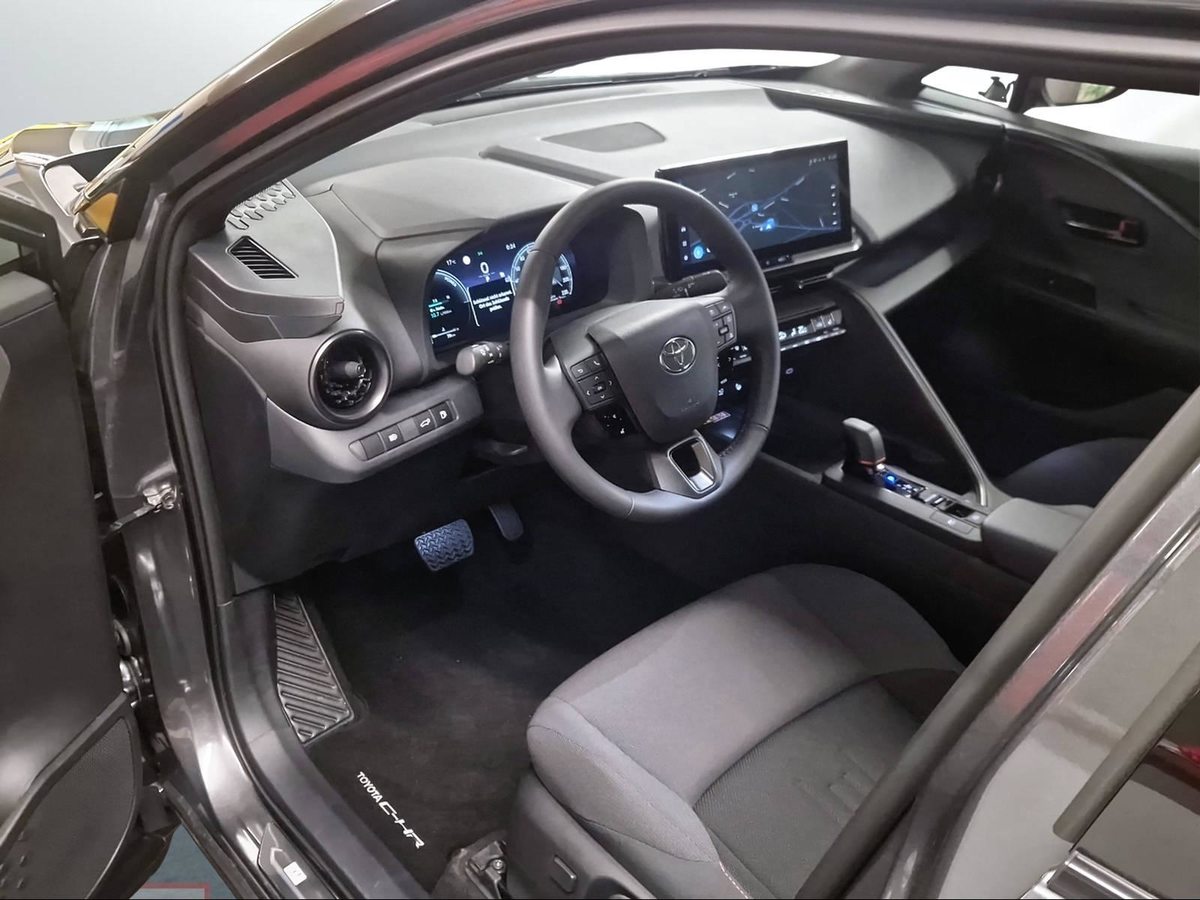 TOYOTA C-HR 2.0 HEV Trend 4x4, Hybride Integrale Benzina/Elettrica, Auto nuove, Automatico - 5