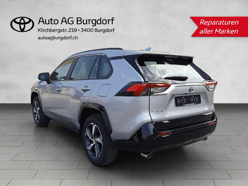 TOYOTA C-HR 2.0 PHEV Swiss Edition, Plug-in-Hybrid Petrol/Electric, New car, Automatic - 3