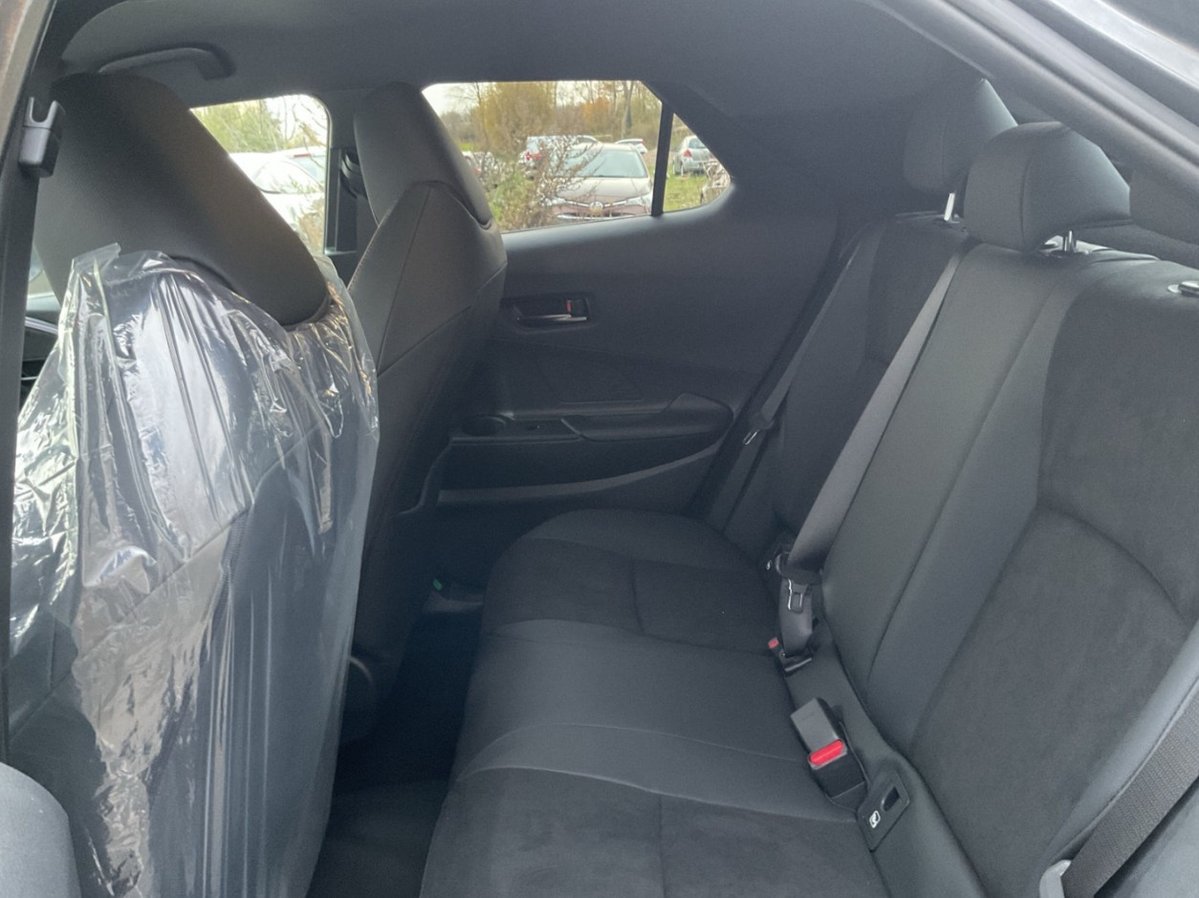 TOYOTA C-HR 2.0 PHEV CVT GR Sport, Plug-in-Hybrid Benzin/Elektro, Neuwagen, Automatik - 4