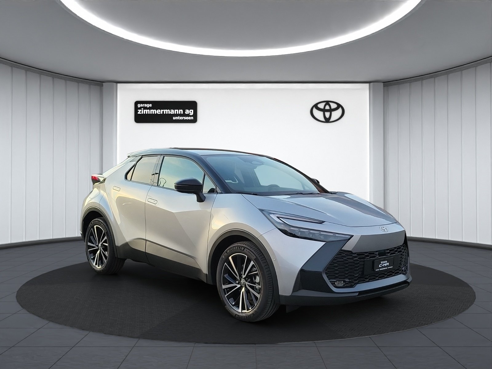 TOYOTA C-HR 2.0 PHEV Style, Plug-in-Hybrid Petrol/Electric, New car, Automatic - 3
