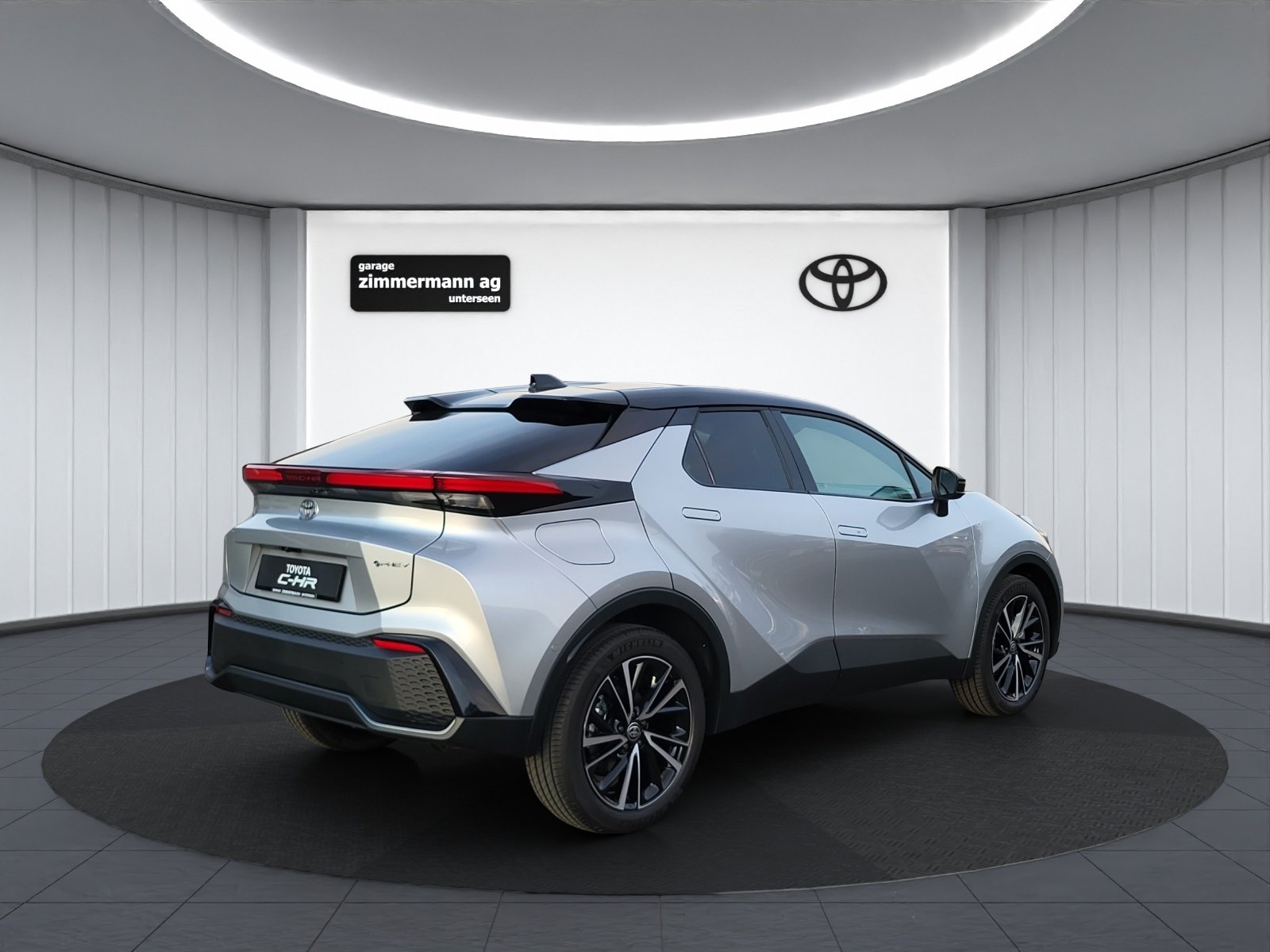 TOYOTA C-HR 2.0 PHEV Style, Plug-in-Hybrid Petrol/Electric, New car, Automatic - 7