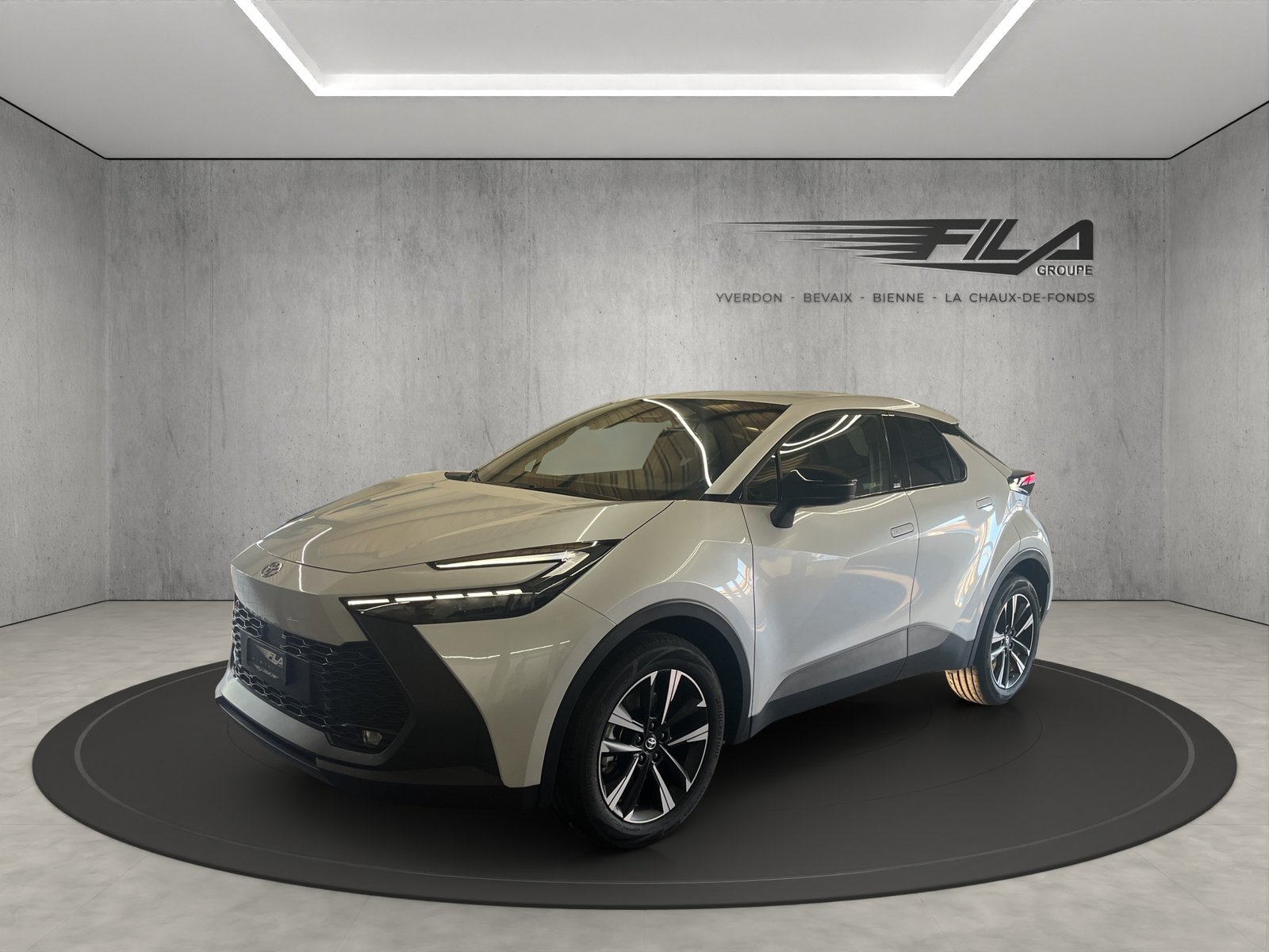TOYOTA C-HR 2.0 PHEV Swiss Edition, Plug-in-Hybrid Benzina/Elettrica, Auto nuove, Automatico - 2