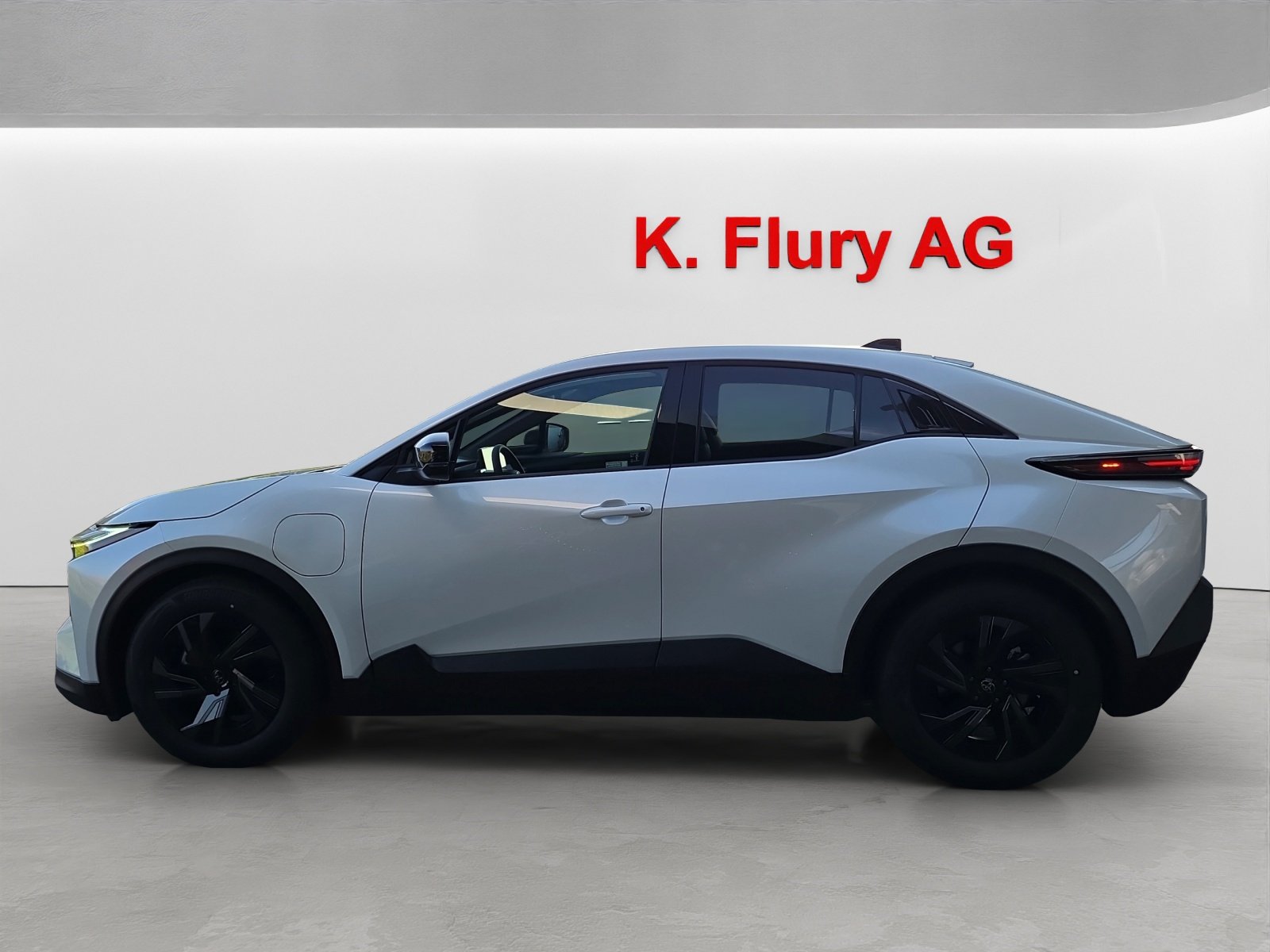 TOYOTA C-HR+ Style AWD, Electric, New car, Automatic - 2