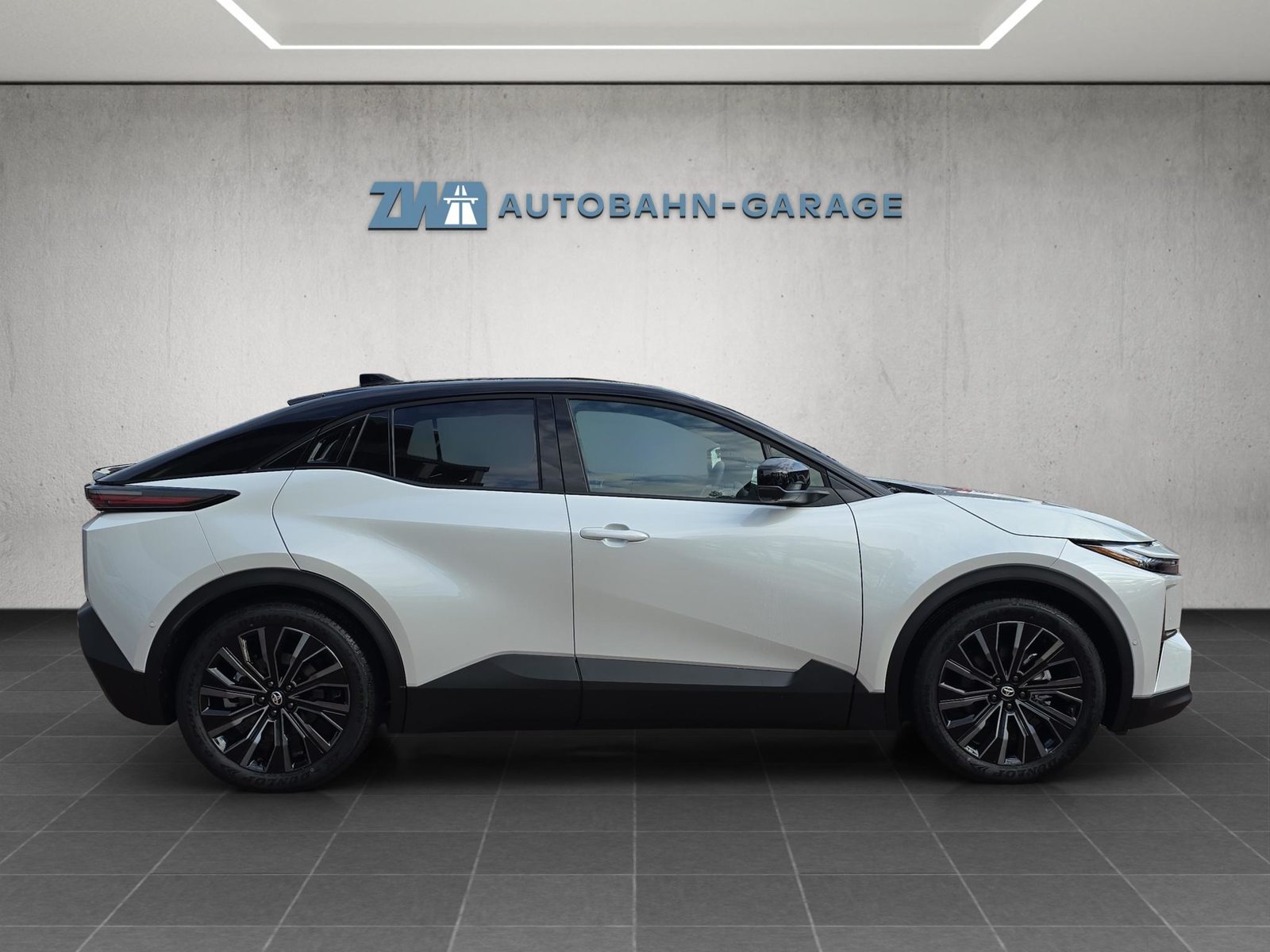 TOYOTA C-HR+ Premium AWD, Électrique, Voiture nouvelle, Automatique - 6
