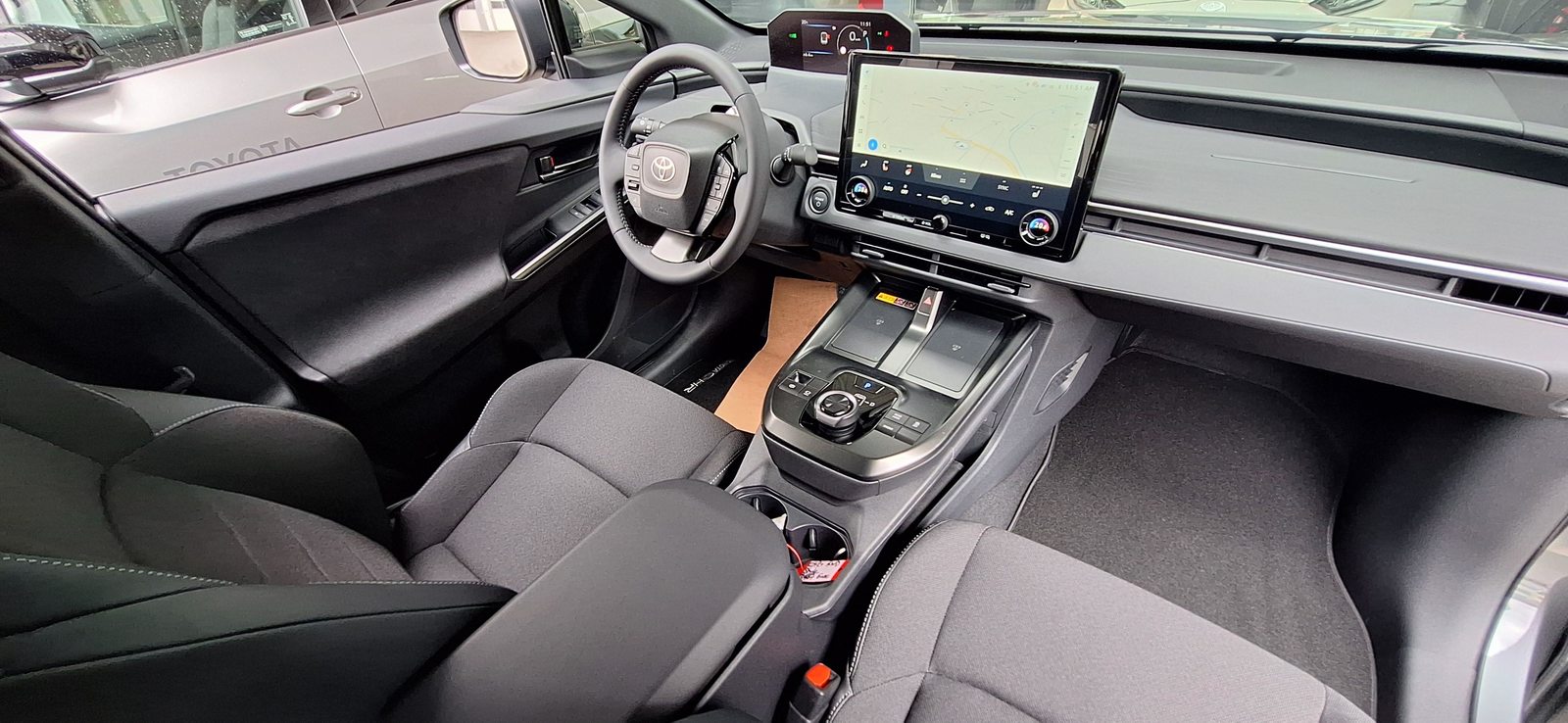 TOYOTA C-HR+ Style AWD, Électrique, Voiture nouvelle, Automatique - 6